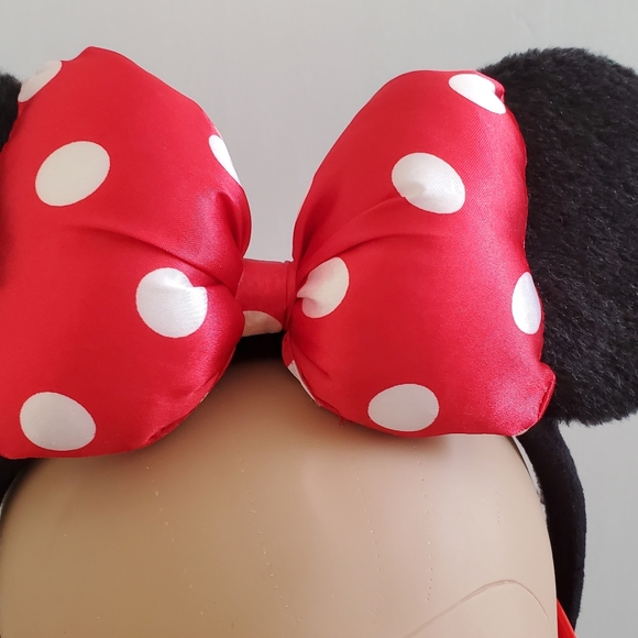 Authenic Minnie Mouse Accessories - Picture 2 of 6